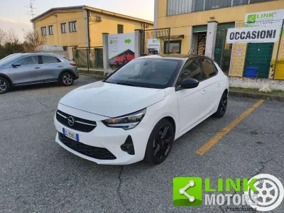Usata Opel Corsa GS Line 101 CV (74 kW) 2021 Bianco nero Utilitaria