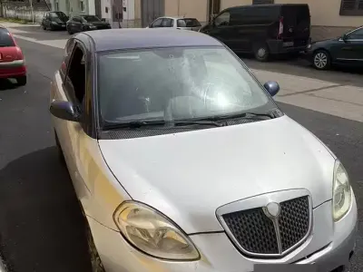 Usata Lancia Ypsilon 75 CV (55 kW) 2008 Utilitaria