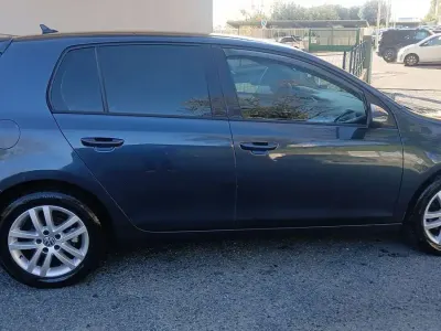 Usata VW Golf VI Comfortline 105 CV (77 kW) 2010 Utilitaria