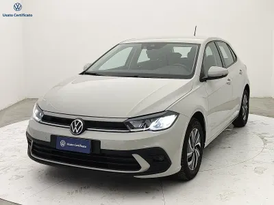 Usata VW Polo Life 95 CV (69 kW) 2023 Beige Utilitaria