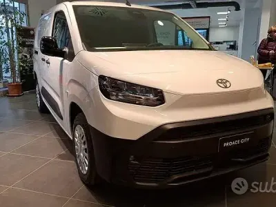 Nuova Toyota Proace Verso City 130 CV (95 kW) 2026 Bianco Station wagon