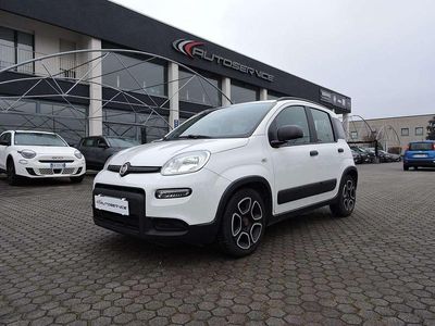 Usata Fiat Panda Cross Cross 69 CV (50 kW) 2022 Bianco Utilitaria