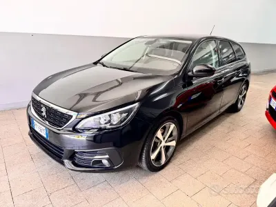 Usata Peugeot 308 Allure 120 CV (88 kW) 2018 Nero Station wagon