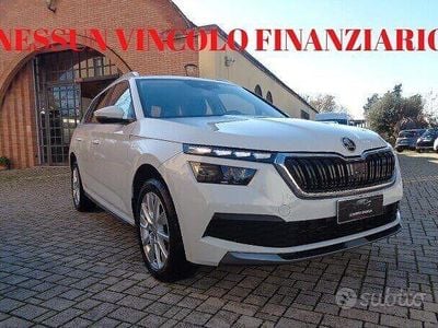 Begagnad Skoda Kamiq Style 110 HK (80 kW) 2022 Vit SUV