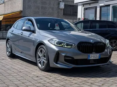 Usata BMW 118 M Sport 150 CV (110 kW) 2023 Grigio Utilitaria