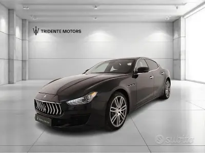 Usata Maserati Ghibli GranLusso 275 CV (202 kW) 2019 Nero Berlina