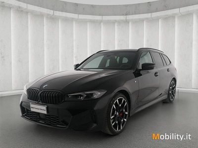 Usata BMW 320e M Sport 190 CV (139 kW) 2024 Nero Station wagon