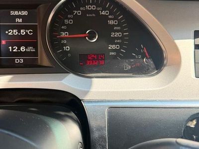 Usata Audi A6 240 CV (176 kW) 2011 Grigio Station wagon