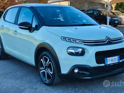 Begagnad Citroën C3 Shine 102 HK (75 kW) 2019 Grön Halvkombi