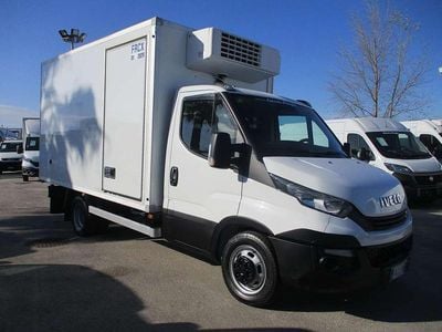 Usata Iveco Daily 136 CV (100 kW) 2019 Bianco Furgone