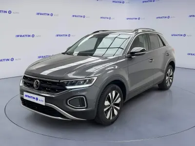 Usata VW T-Roc Life 116 CV (85 kW) 2025 Grigio scuro SUV