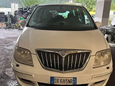 Usata Lancia Phedra