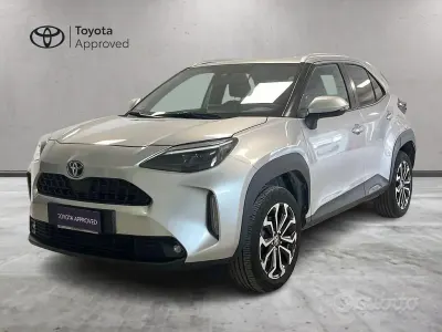 Usata Toyota Yaris Cross Trend 116 CV (85 kW) 2022 Argento SUV
