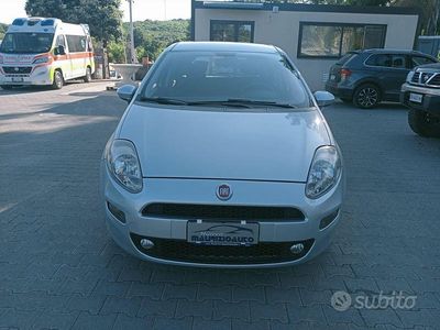Nero Usata 2015 Fiat Punto Street Utilitaria | 6999 € (Molto cara)