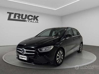 Usata Mercedes 180 116 CV (85 kW) 2022 Nero Berlina