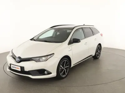 Usata Toyota Auris Touring Sports