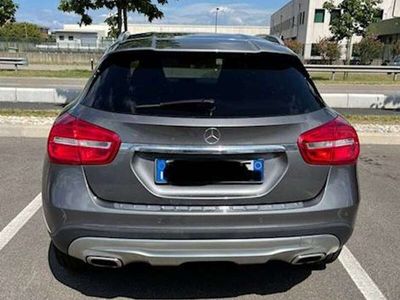 Mercedes GLA200