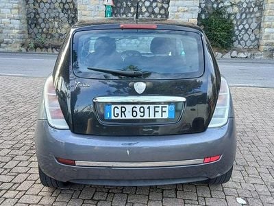Usata Lancia Ypsilon 2007 Utilitaria