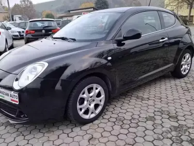 Usata Alfa Romeo MiTo Distinctive 120 CV (88 kW) 2012 Nero Utilitaria