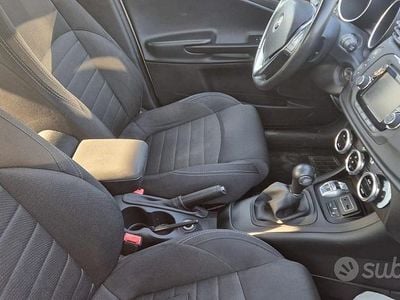 Usata Alfa Romeo Giulietta 120 CV (88 kW) 2016 Bianco Utilitaria