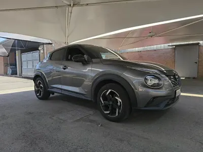 Usata Nissan Juke Tekna 143 CV (105 kW) 2023 Grigio SUV