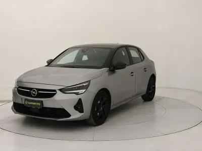 Usata Opel Corsa GS Line 101 CV (74 kW) 2023 Grigio artense Utilitaria