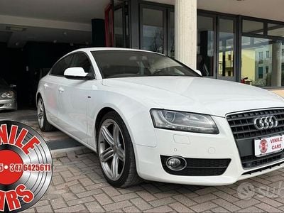 Usata Audi A5 Advanced 143 CV (105 kW) 2011 Bianco Coupé