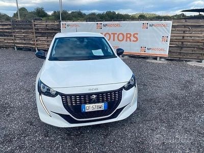 Usata Peugeot 208 Allure 100 CV (73 kW) 2022 Bianco Utilitaria