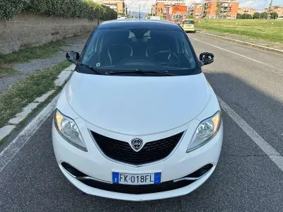 Usata Lancia Ypsilon