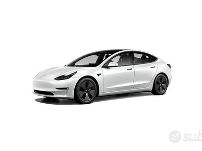 Usata Tesla Model 3 250 kW (340 CV) 2021 Bianco Berlina