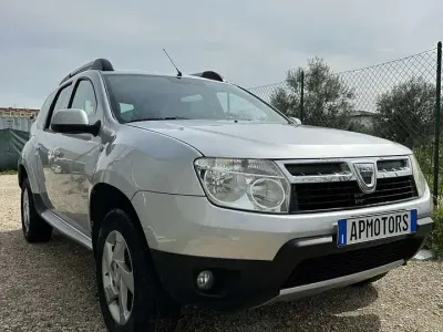 Occasion Dacia Duster Lauréate 110 PK (80 kW) 2012 Grijs SUV