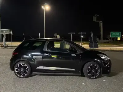 Usata Citroën DS3 82 CV (60 kW) 2013 Nero
