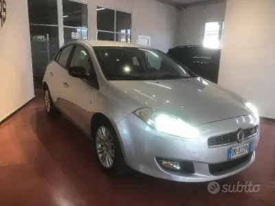 Usata Fiat Bravo Emotion 120 CV (88 kW) 2008 Grigio Utilitaria