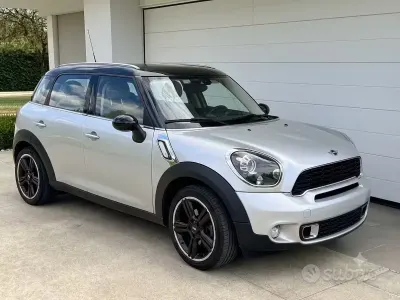 Usata Mini Cooper SD Countryman 143 CV (105 kW) 2014 Grigio SUV