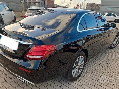 Usata Mercedes E200 Business 2020 Nero Berlina