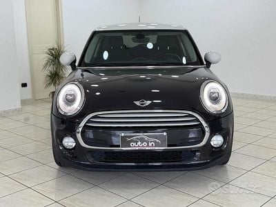Usata Mini Cooper D 116 CV (85 kW) 2016 Marrone Utilitaria