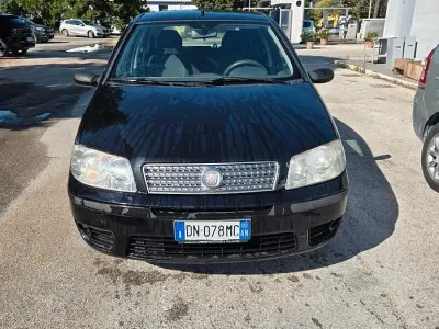 Usata Fiat Punto Classica 60 CV (44 kW) 2008 Nero Utilitaria