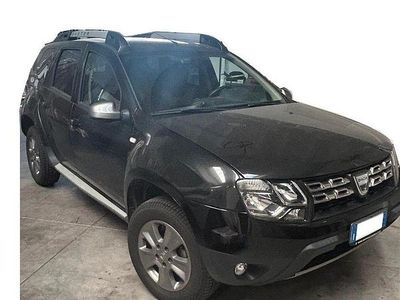 Usata Dacia Duster Lauréate 110 CV (80 kW) 2017 Nero SUV