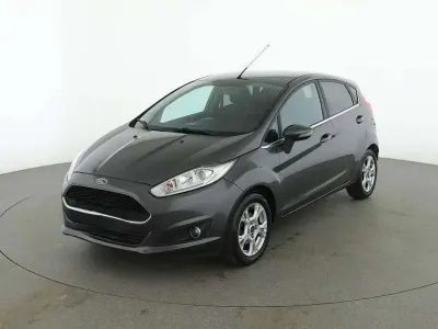 Usado Ford Fiesta Business Edition 92 HP (67 kW) 2015 Cinzento Citadino