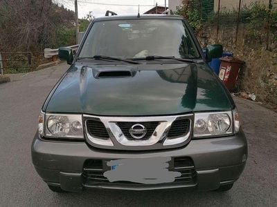 Usata Nissan Terrano 154 CV (113 kW) 2002 Verde SUV