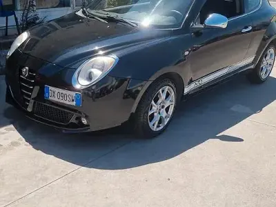 Usata Alfa Romeo MiTo Distinctive 79 CV (58 kW) 2010 Nero Utilitaria