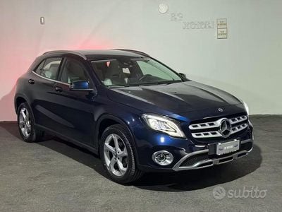 Usata Mercedes GLA180 Premium 109 CV (80 kW) 2018 Blu SUV