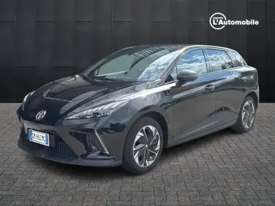 Usata MG MG4 EV Luxury 67 kW (92 CV) 2023 Utilitaria