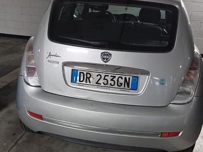 Usata Lancia Ypsilon 69 CV (50 kW) 2008 Grigio Utilitaria