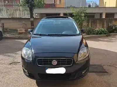 Usata Fiat Sedici 150 CV (110 kW) 2010 Nero SUV