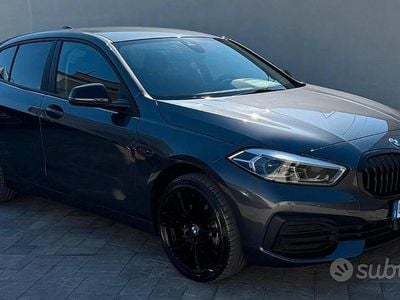 Usata BMW 116 Luxury Line 116 CV (85 kW) 2021 Utilitaria