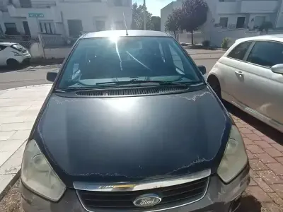 Usata Ford C-MAX Titanium 90 CV (66 kW) 2008 Monovolume