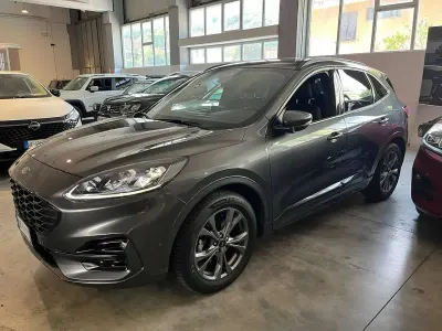 Usata Ford Kuga ST-Line X 152 CV (111 kW) 2023 Magnetic grey SUV