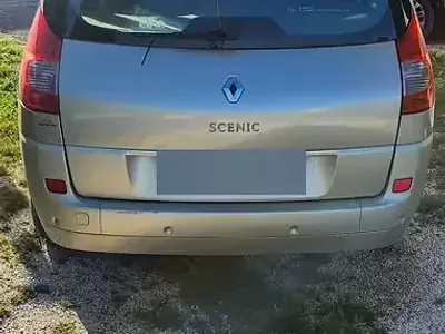 Usata Renault Scénic II 130 CV (95 kW) 2008 Monovolume