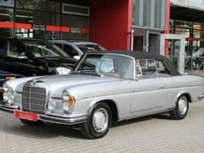 Usata Mercedes 300 SE 160 CV (117 kW) 1964 Argento Cabrio